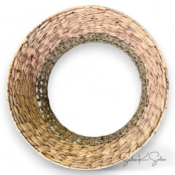 Hearth & Hand Magnolia 26"‎ Basket Woven Christmas Tree Collar Light Brown 2023 - Picture 9 of 9